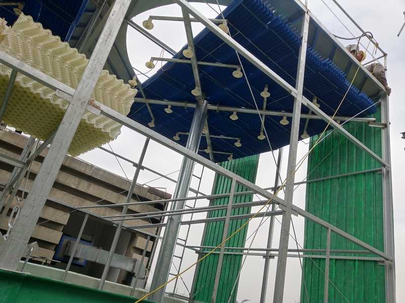 并聯(lián)式冷卻塔水塔