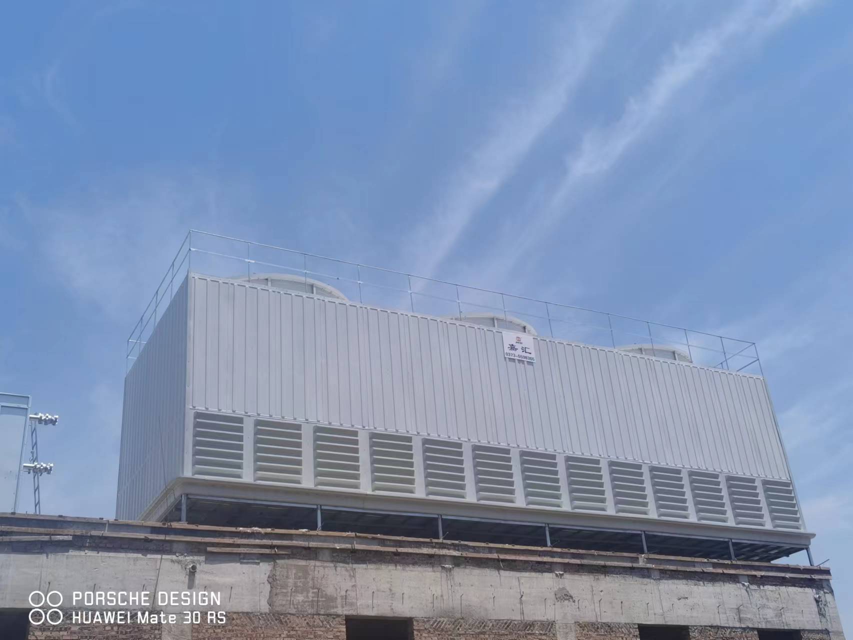 冬季玻璃鋼逆流式冷卻塔運(yùn)行注意事項(xiàng)