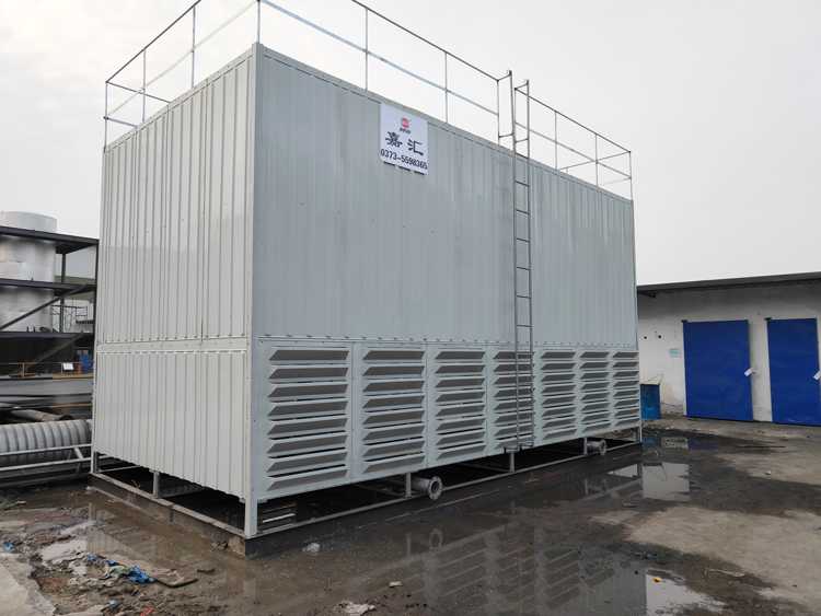 三門峽DFNL-300T并聯(lián)式玻璃鋼冷卻塔安裝中